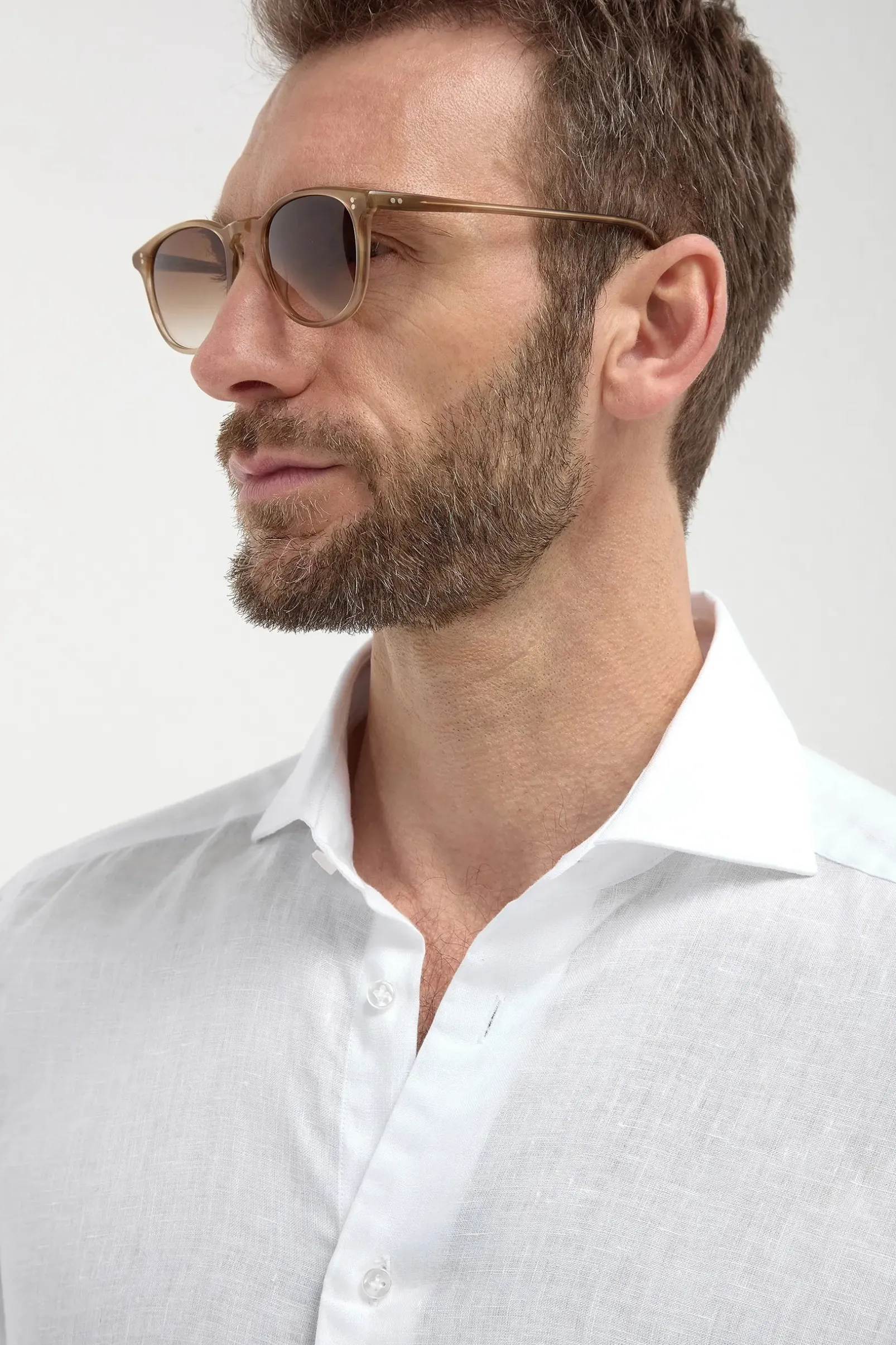 white_linen_shirt__made_i_3.webp White linen shirt - Made in Italy