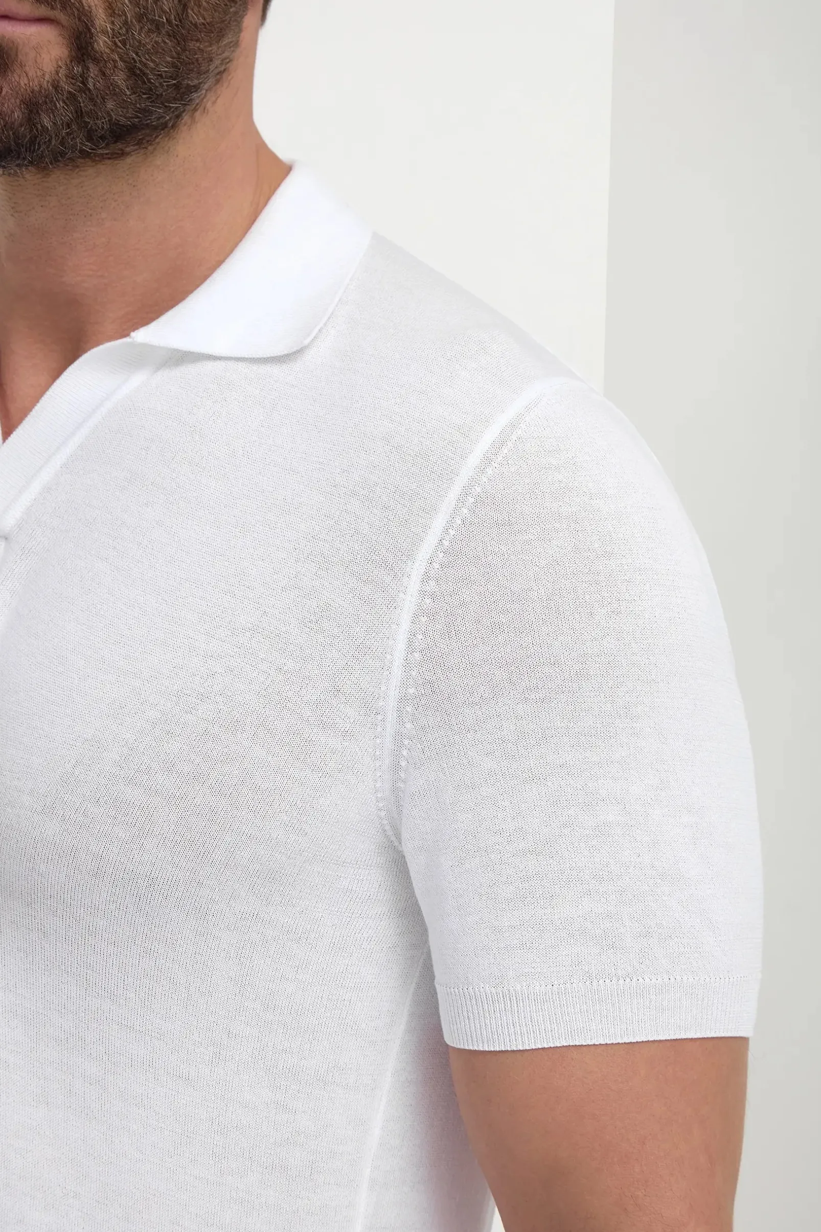 white_polo__made_in_italy_1.webp White polo - Made in Italy